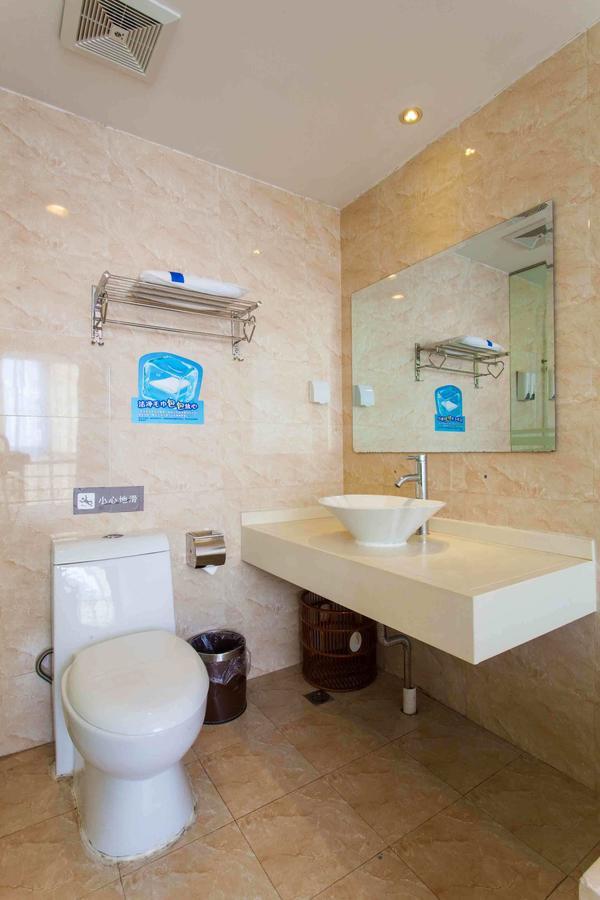 7Days Inn West Liaoyang Road Carrefour Qingdao Extérieur photo